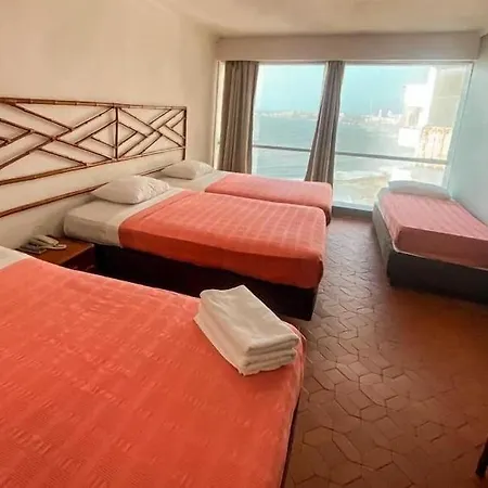Costa Del Sol Hotel 3*