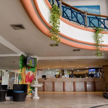 Costa Del Sol Hotel 3*