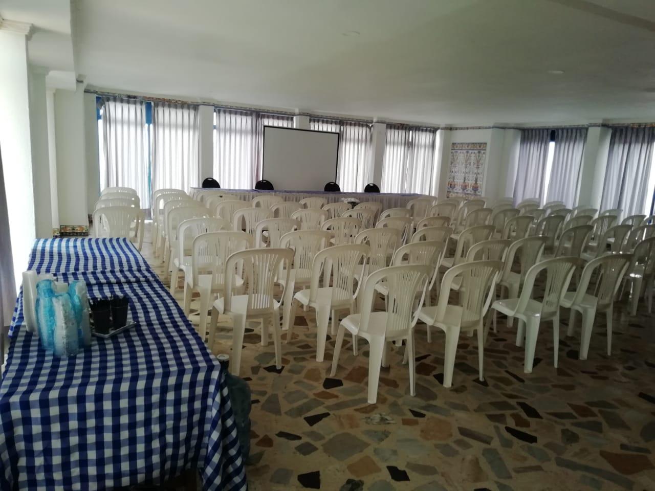 Costa Del Sol Hotel 3*